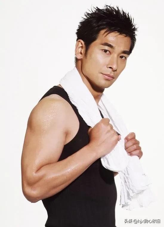 娱乐吃瓜酱赵文卓,从武术明星到娱乐吃瓜酱,他的跨界人生