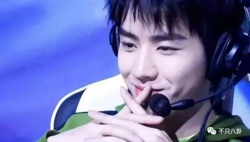 娱乐播报台任豪八卦吃瓜,娱乐圈的甜蜜瓜果